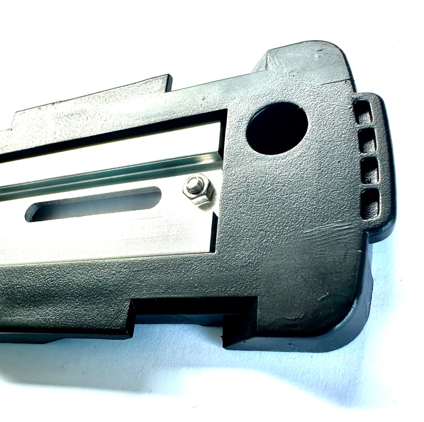 UD Regler Controller integriert in Akkuschiene 48V 14A