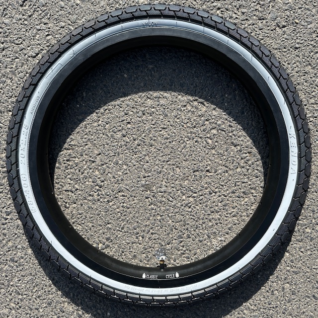 Reifen Kenda Kassette  20 x 2,25, schwarz - grauwand