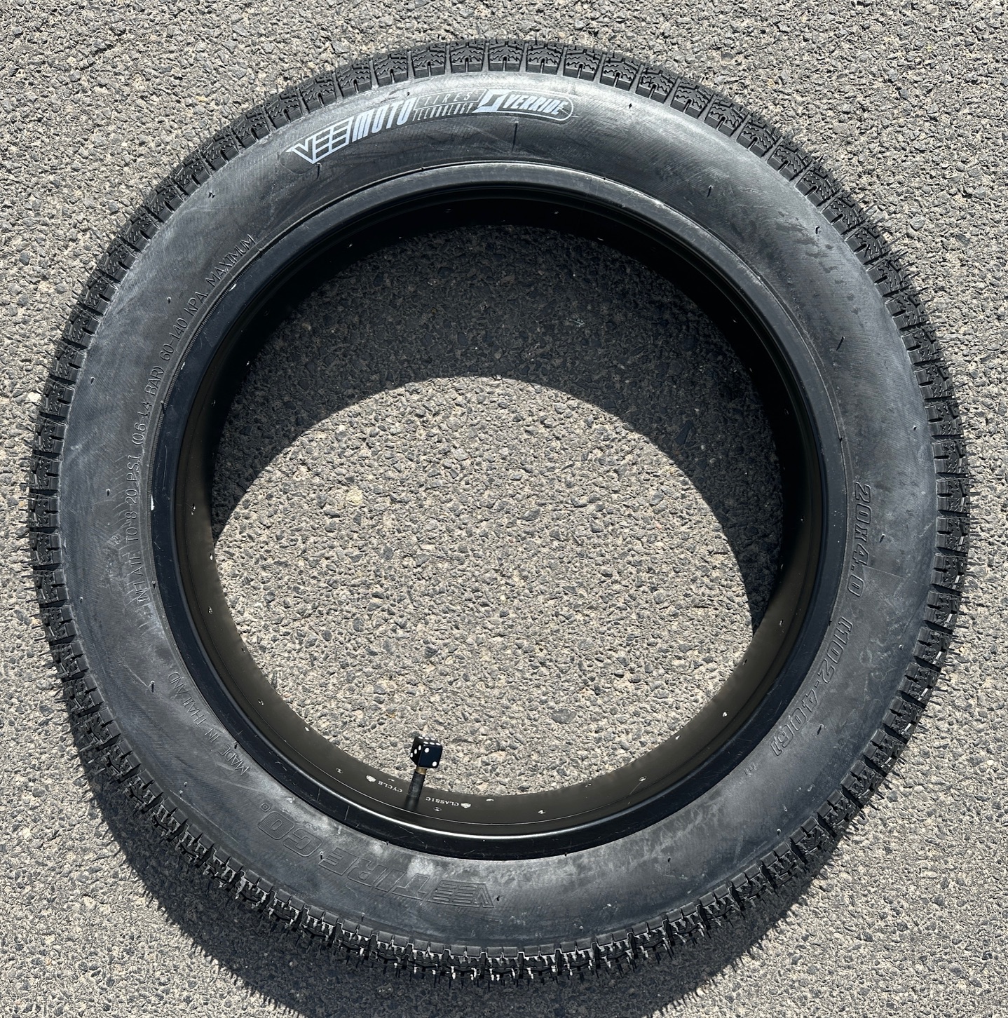 Reifen Vee Rubber Chicane 20 x 4.0 / 102-406 schwarz