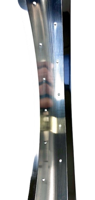 Alufelge 20 Zoll 85 mm poliert