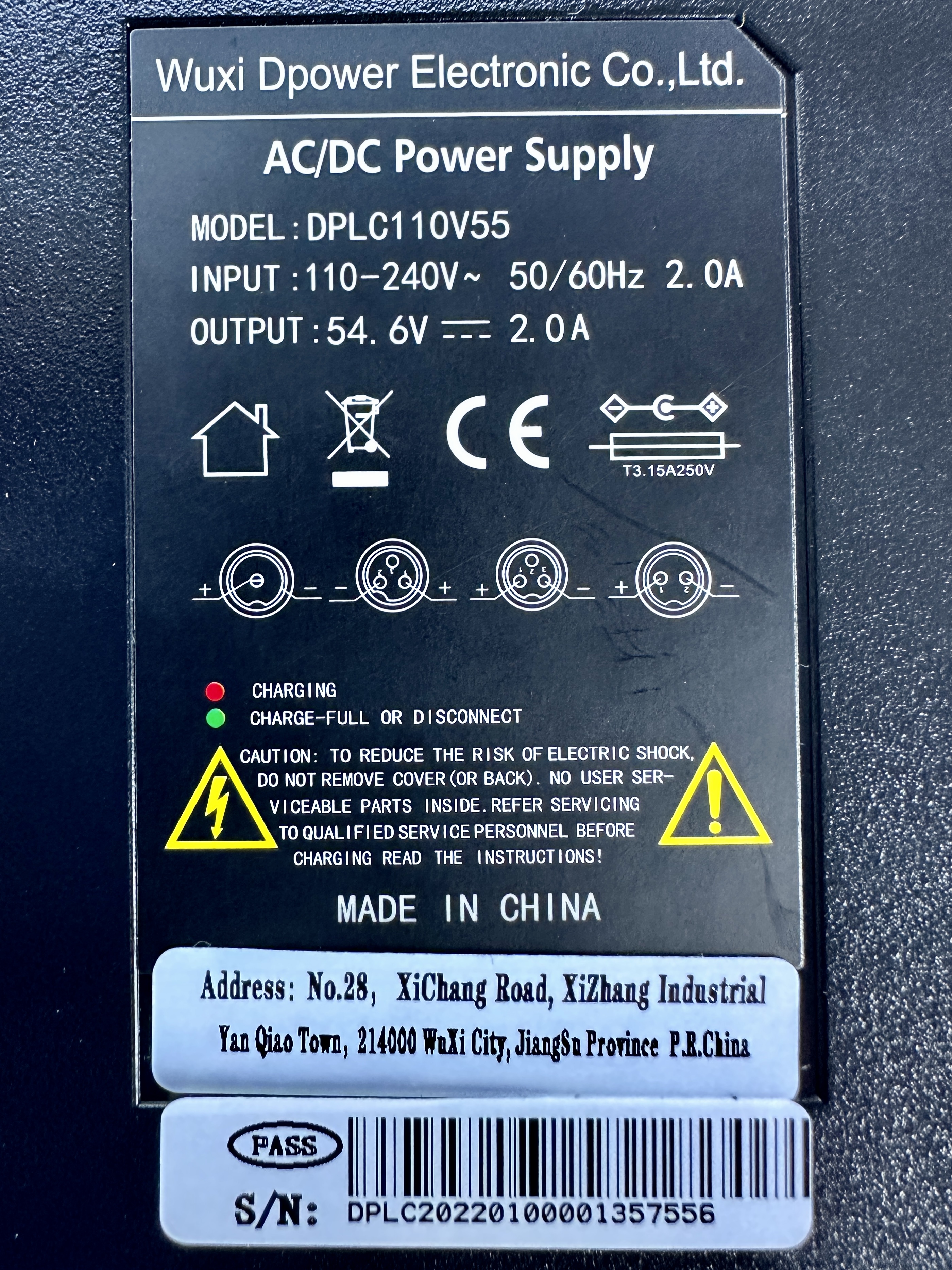 48V Ladegerät für Li-Ionen Akku mit DC Stecker, 110 - 240V 2.0A