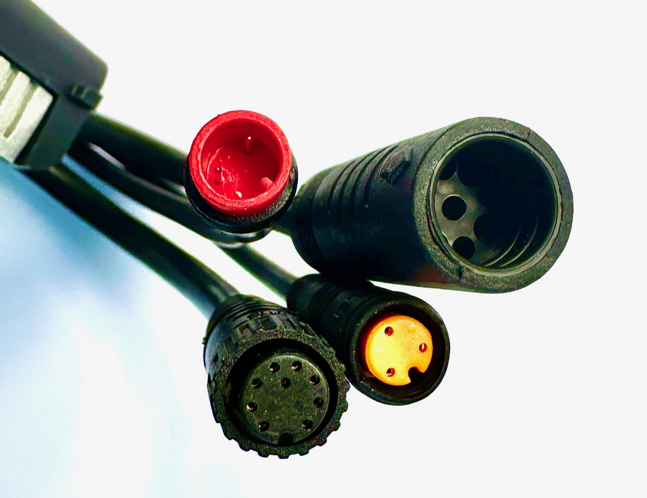 UD Regler Controller integriert in Akkuschiene 48V 14A