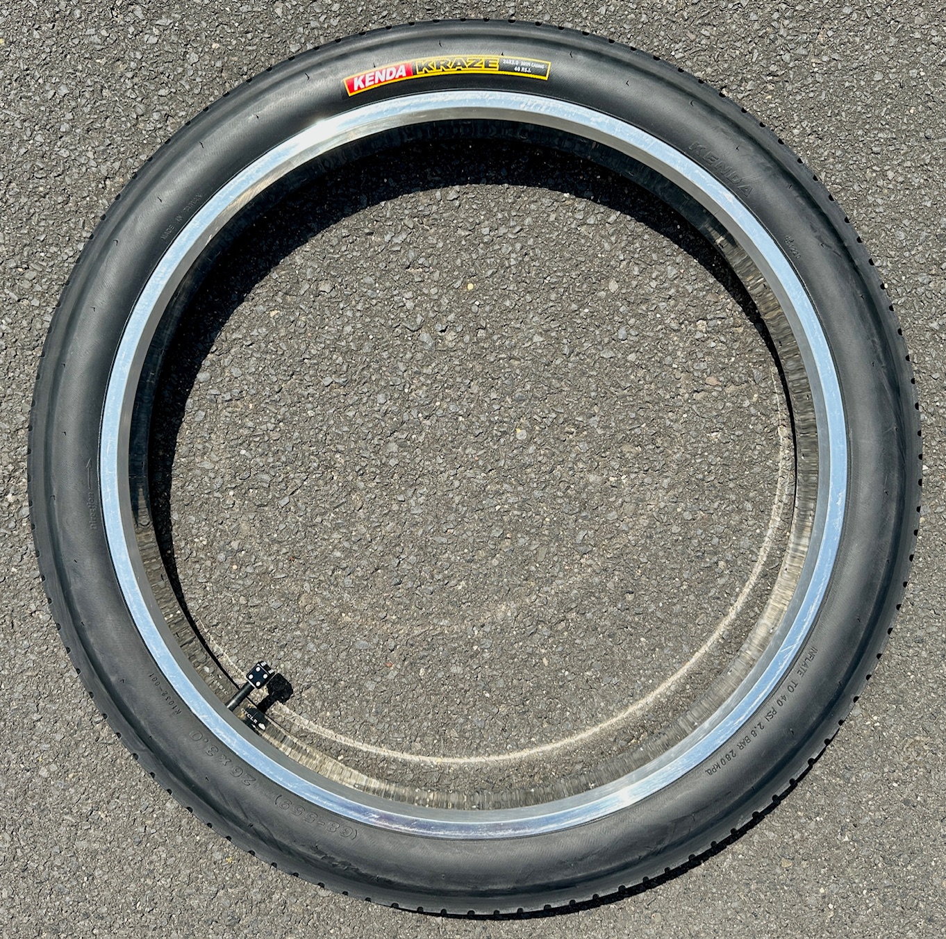 Reifen Kenda Kraze 26 x 3.0 Motorradprofil
