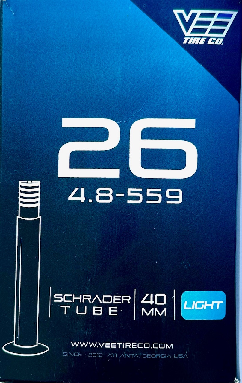 Fat Lite Schlauch 26 x 4.8 Auto Ventil / Schrader Vee Rubber Lite
